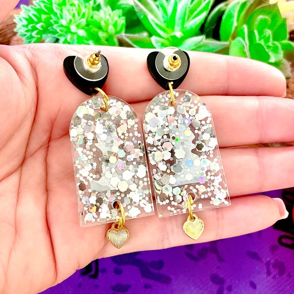 Maleficent Acrylic Dangle Earrings - Picture 4 of 4